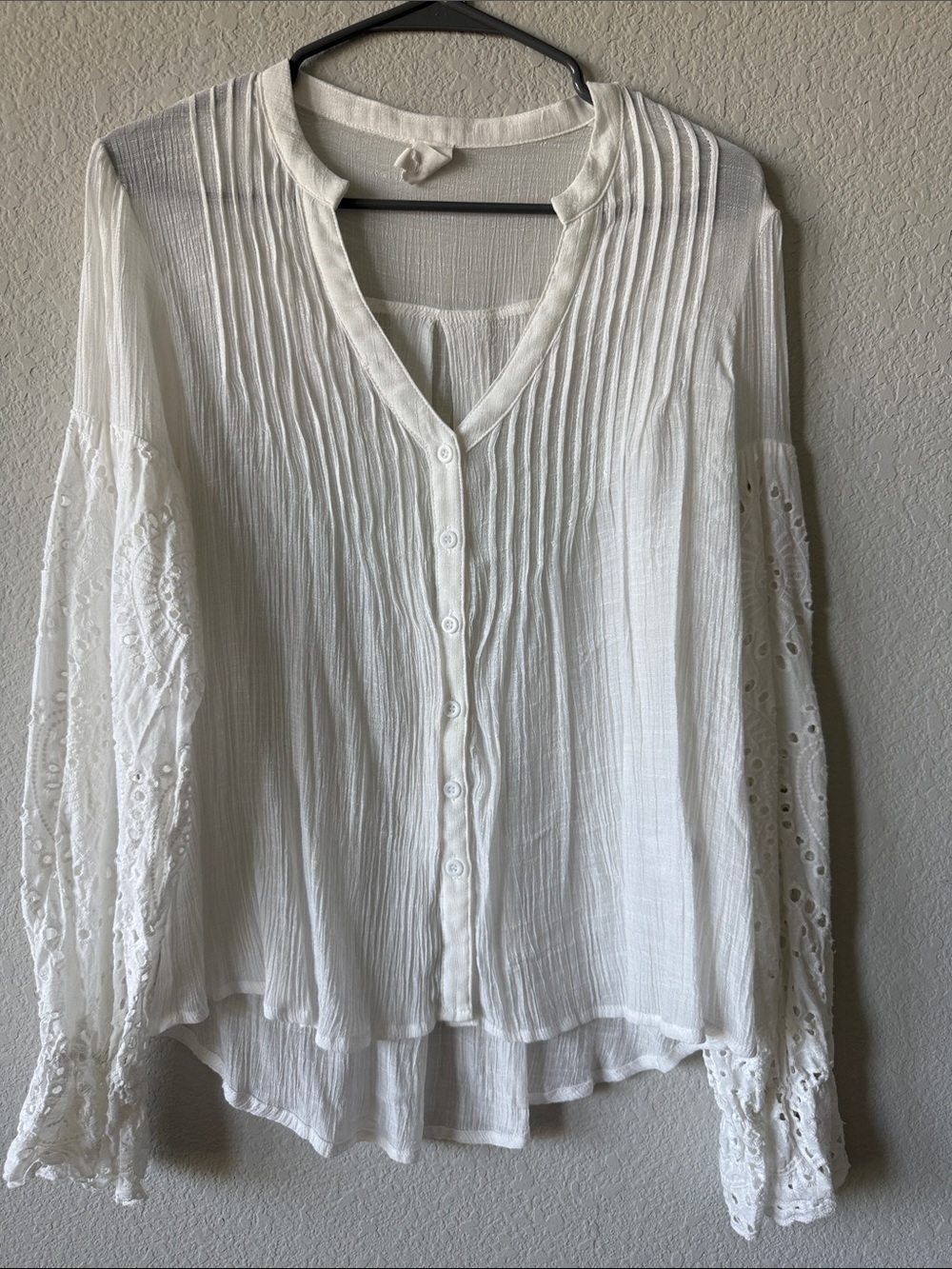 Women's White Button-Down Gauze Blouse with Lace Sleeves
